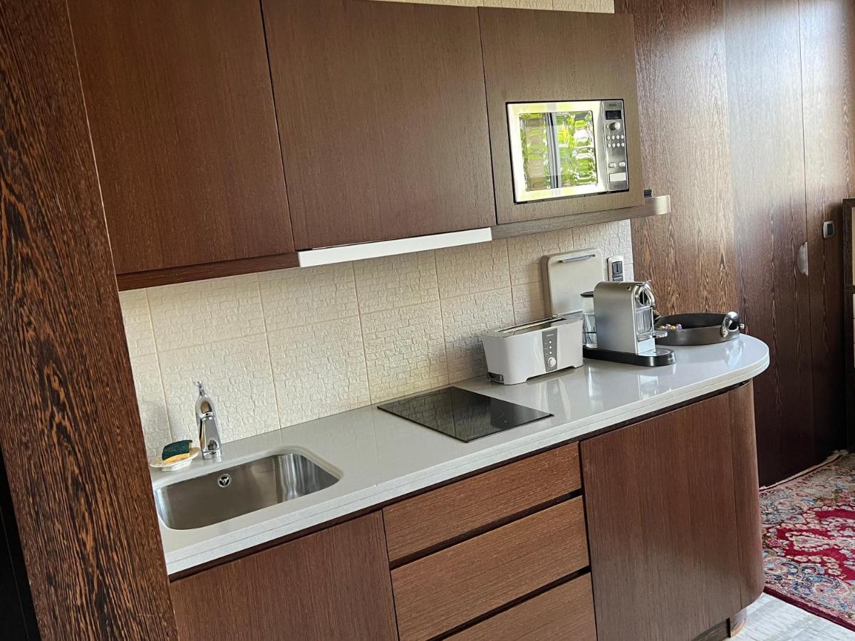 Studio Dans Le Quartier Luxe Neuilly-sur-Seine Exteriör bild